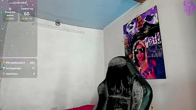 Miissblunt live sex cam