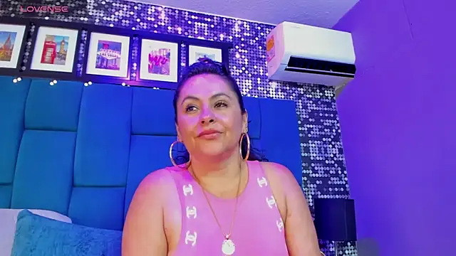 hanny_milf's cam snapshot