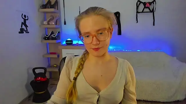 NancyHottie's cam snapshot