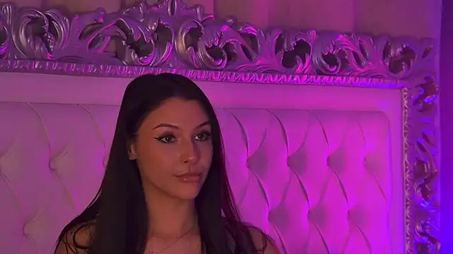 LexyBank's cam snapshot