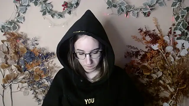 Moon__Lily's cam snapshot