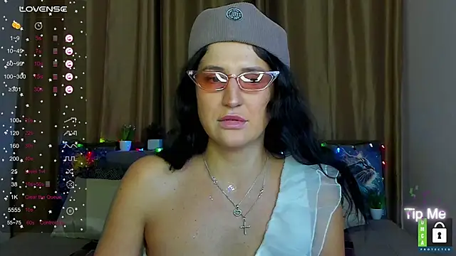 Alianna_Solo_Kisses's cam snapshot