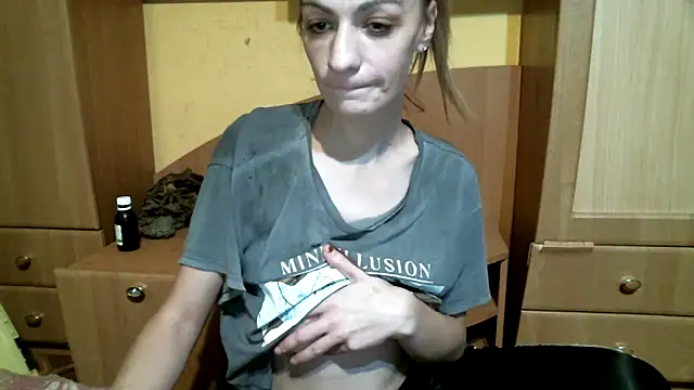 DennisXCaroll's cam snapshot