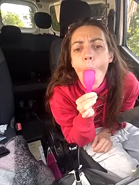 Eimikuro11's cam snapshot