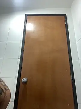 ElectraPink_'s cam snapshot