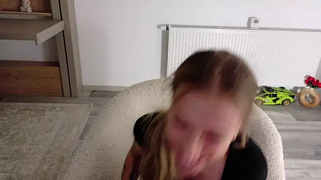 Deidi_sweet's cam snapshot