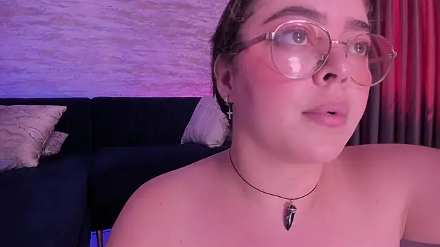 emmy_walker's cam snapshot