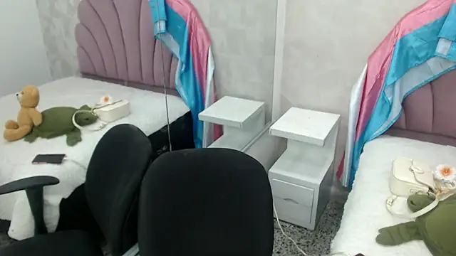 horny_bri_ live sex cam