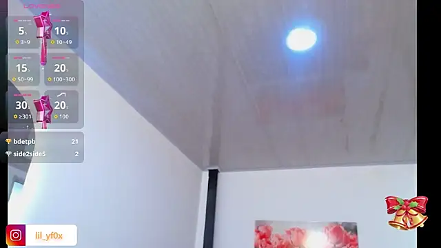 lily_f00x's cam snapshot