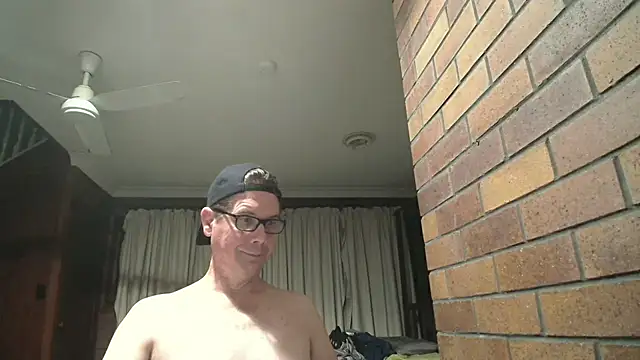 tilobinder live sex cam