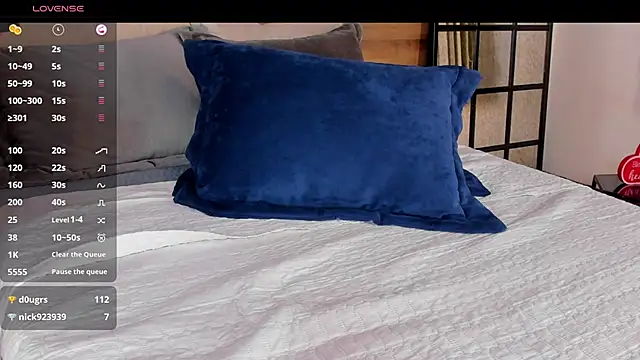 BiancaParisi1's cam snapshot