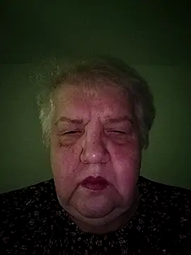 HapinessLovee live sex cam