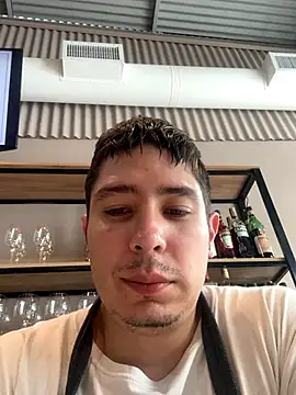 9999Alez's cam snapshot