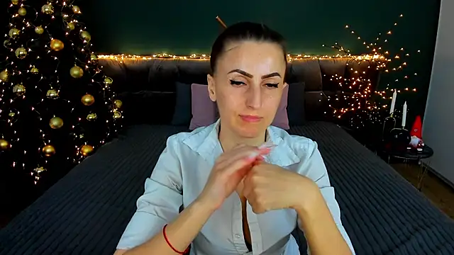 Rebecca_Diamond's cam snapshot