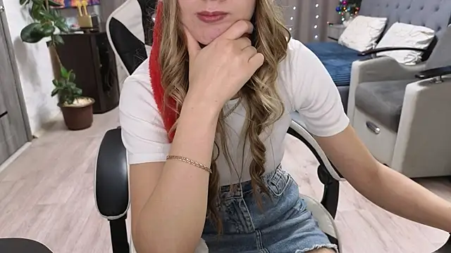 Strip-Lady's cam snapshot