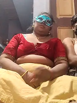 divyatamil143's cam snapshot