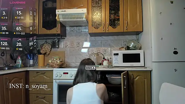 KkiSoHigh's cam snapshot