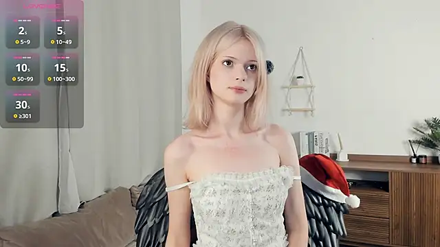 LaureMestler's cam snapshot