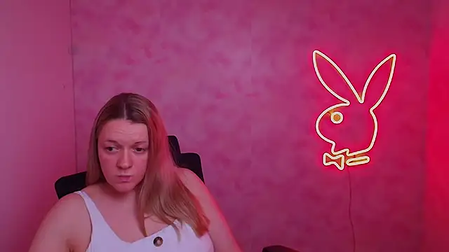 Samantha_Gloww's cam snapshot