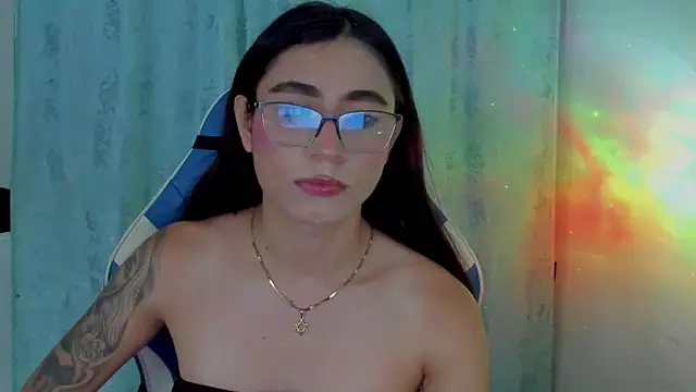 Camila_TransGirl live sex cam