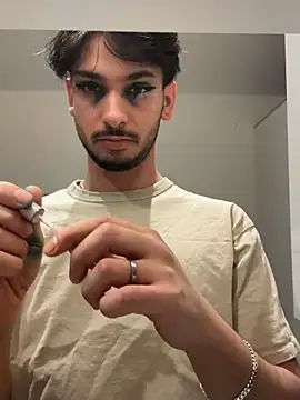 Gipsyboysteve's cam snapshot