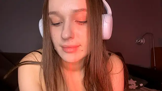 RandeeAntwi's cam snapshot