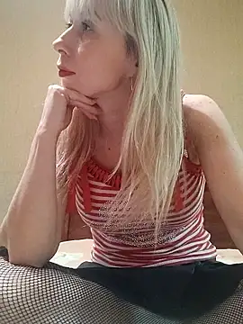 SelinaLovqx's cam snapshot