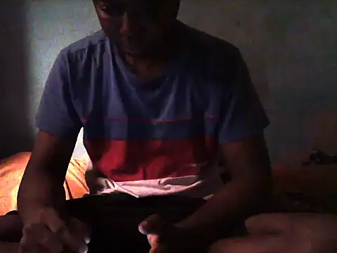 little__joy's cam snapshot