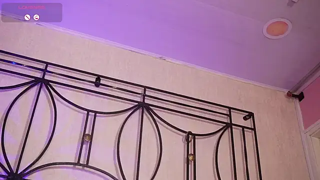 Sophia_wilsonn_'s cam snapshot