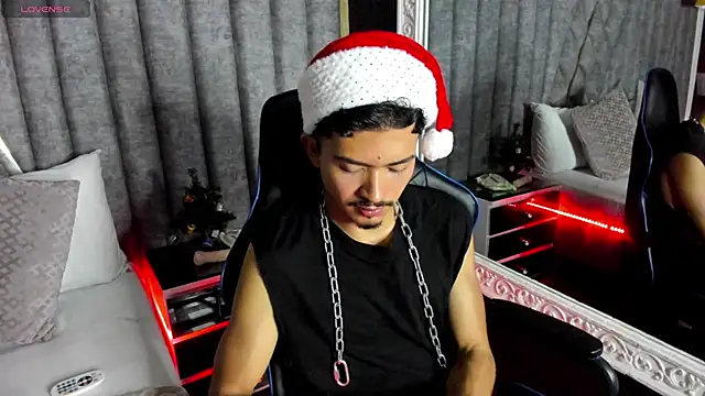 NicolaiKarav live sex cam