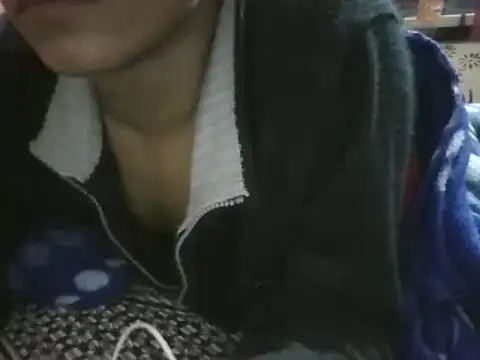 Studfromdelhi's cam snapshot