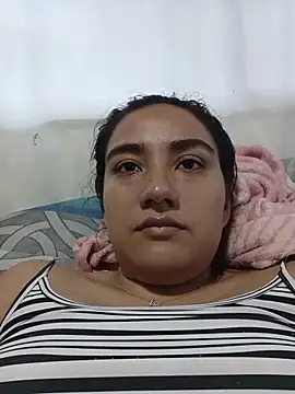 Hellen_Alex live sex cam