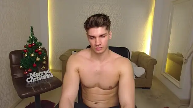 MaxKaiden's cam snapshot