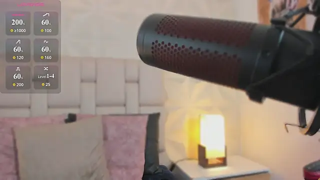 scarlettadams__'s cam snapshot