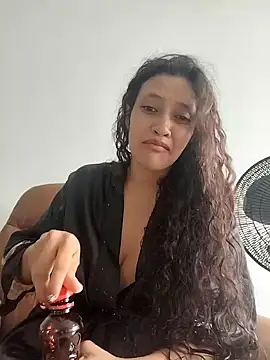 ArielBlossom___'s cam snapshot