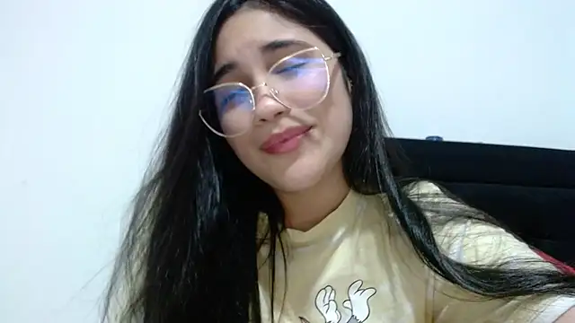 InocentHeaven1's cam snapshot