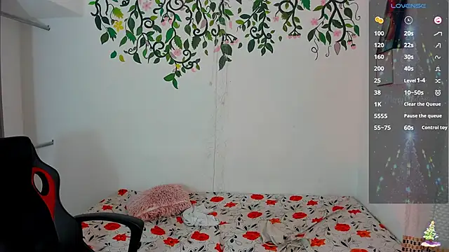 Ariadna-05 live sex cam