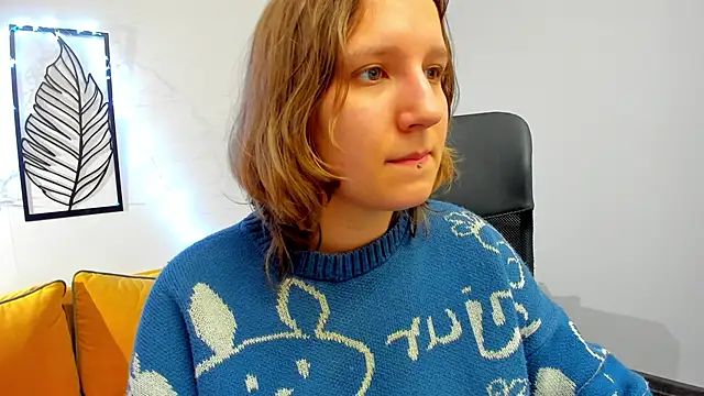 Hailey_Foxy's cam snapshot