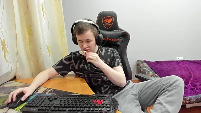 iliaskrislove's cam snapshot