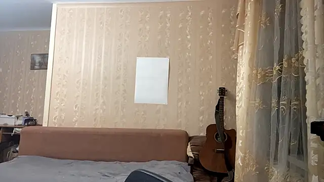 DonnieBooton's cam snapshot