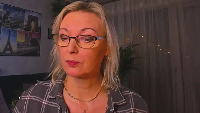 vanessa_chat's cam snapshot