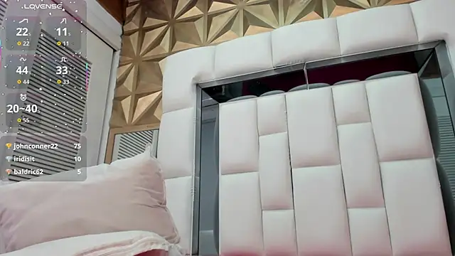 Estefanny_lopez19's cam snapshot