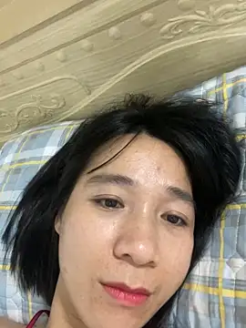 Elly-y's cam snapshot