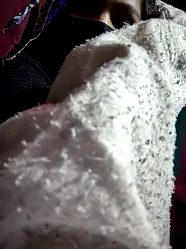 Yt_sabnam's cam snapshot