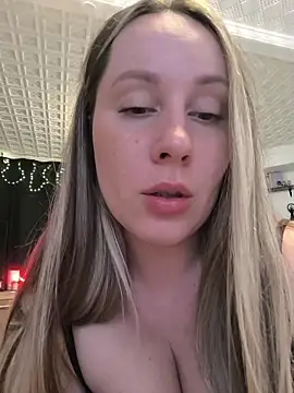 Mona_Plus live sex cam