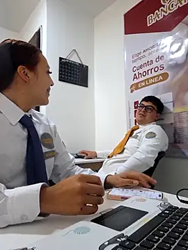 Emily-7_ live sex cam