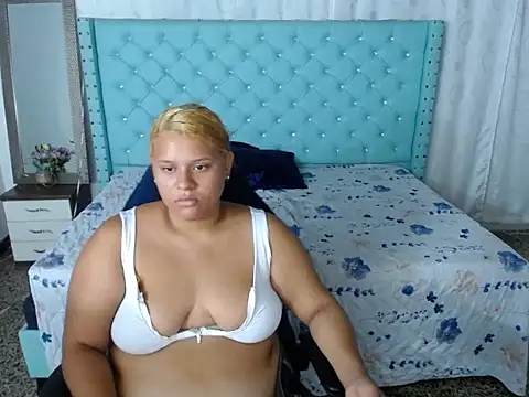 natalia_bigboobs25's cam snapshot