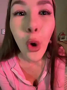 Miss_Alisse's cam snapshot