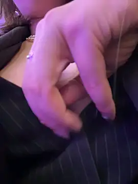 lucy-joy live sex cam