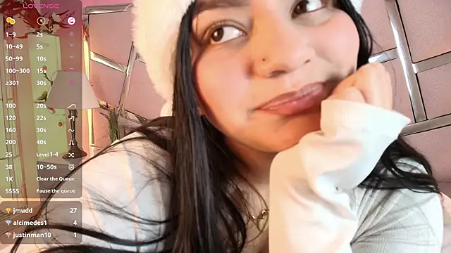 Nicollevsconttei's cam snapshot